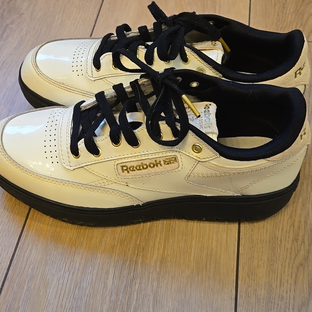 Reebok Cardi B x Club C Double Retro Shoe Ivory  Platform Sneakers size 8.5